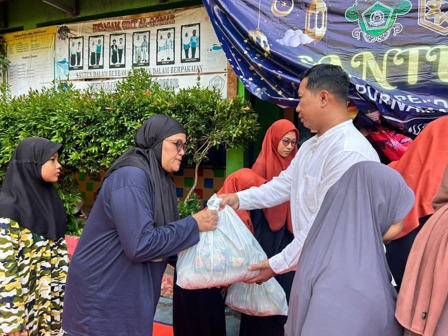 Pemberian sembako